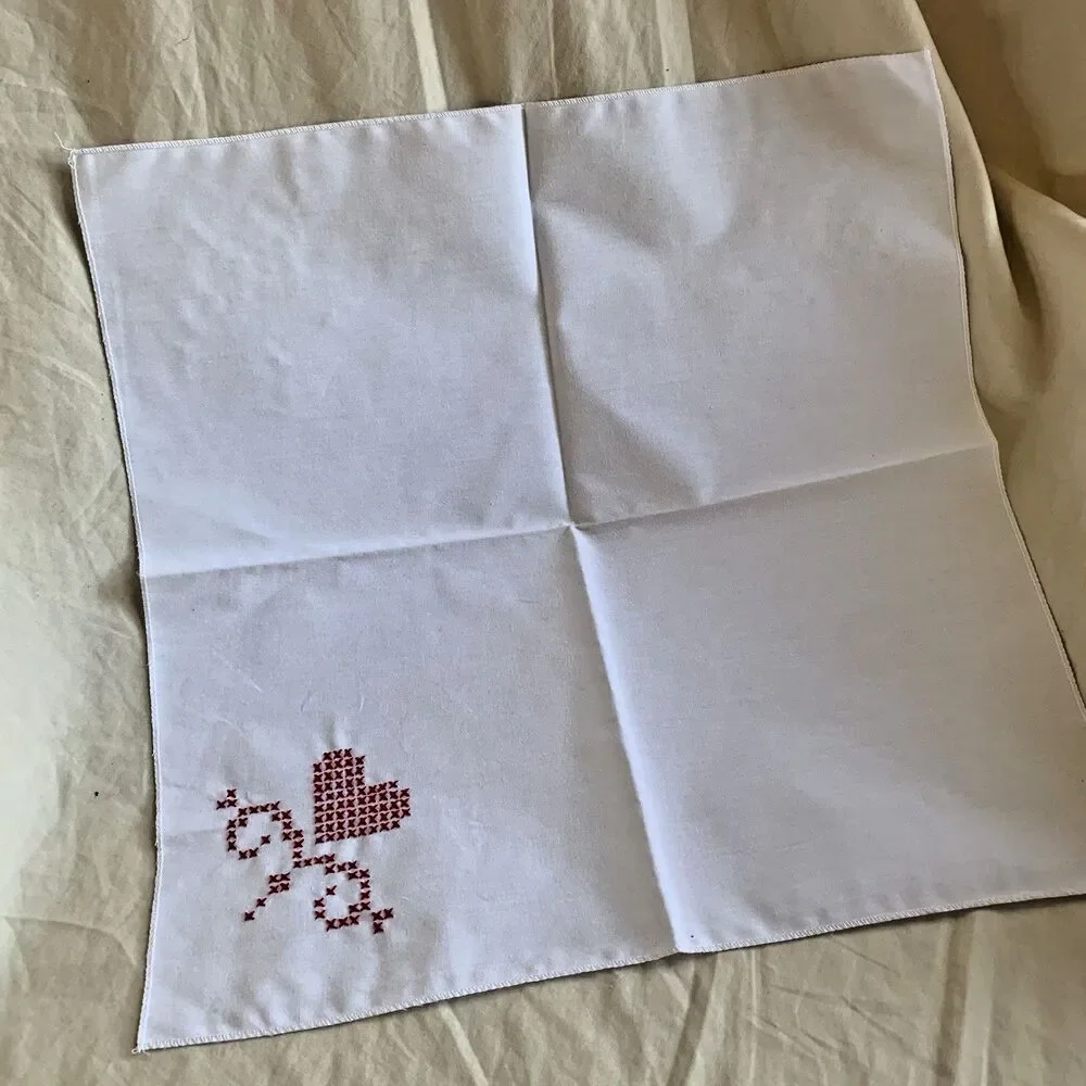 Vtg Cocktail Tea Napkins Cross-Stitch Embroidery Valentines  16x16” 6pc Handmade